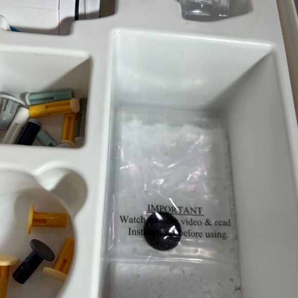 PMD Personal Microderm Complete System - Picture 6 of 7